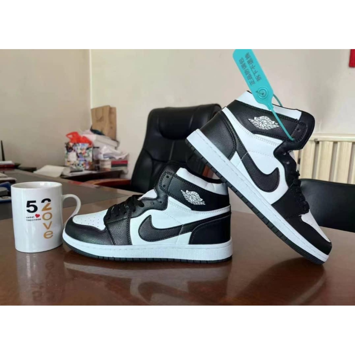 Acheter et Commander Air jordan a vendre au Cameroun Douala Yaounde Durrell Market Leader de la vente en ligne au Cameroun